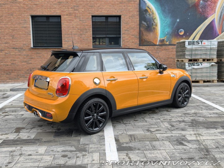Mini Cooper SD (F55) 2015