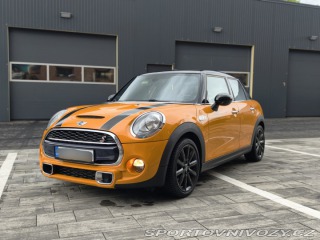 Mini Cooper MINI Cooper SD (F55) 2015