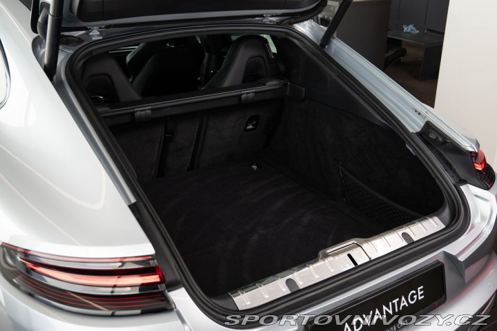 Porsche Panamera  2018