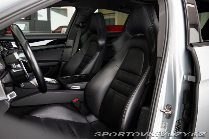 Porsche Panamera  2018