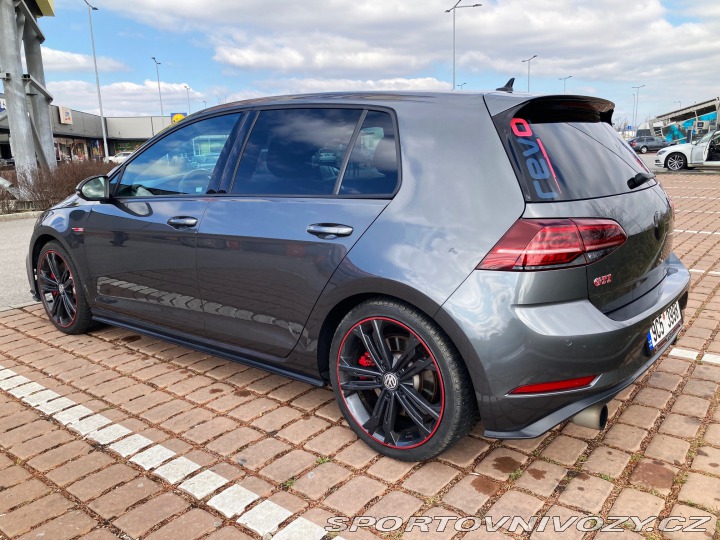 Volkswagen Golf 2017