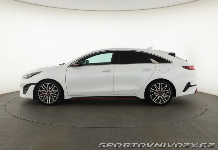 Kia ProCeed GT 1.6 T-GDI 2021