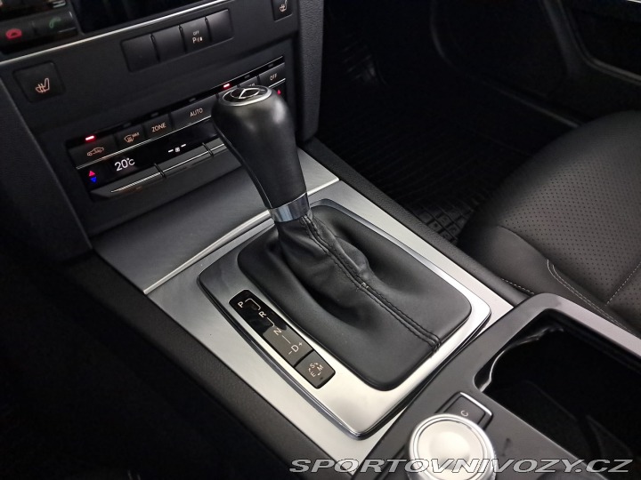 Mercedes-Benz E E 300 CDI 2012