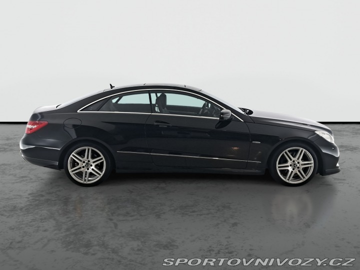 Mercedes-Benz E E 300 CDI 2012