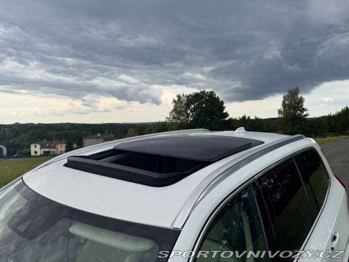 Volvo Ostatní modely XC90 T8 AWD 4x4 Inscription 2017