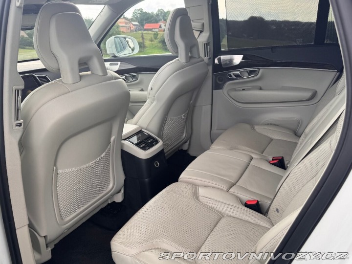 Volvo Ostatní modely XC90 T8 AWD 4x4 Inscription 2017