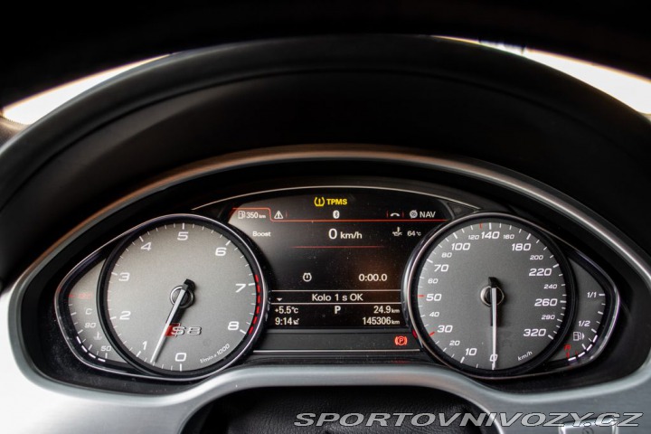 Audi S8  2017