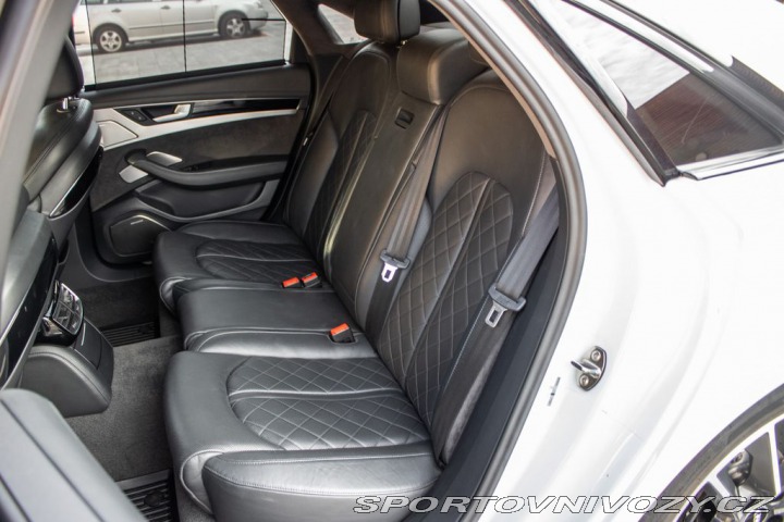 Audi S8  2017