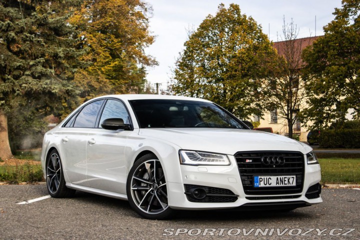 Audi S8  2017