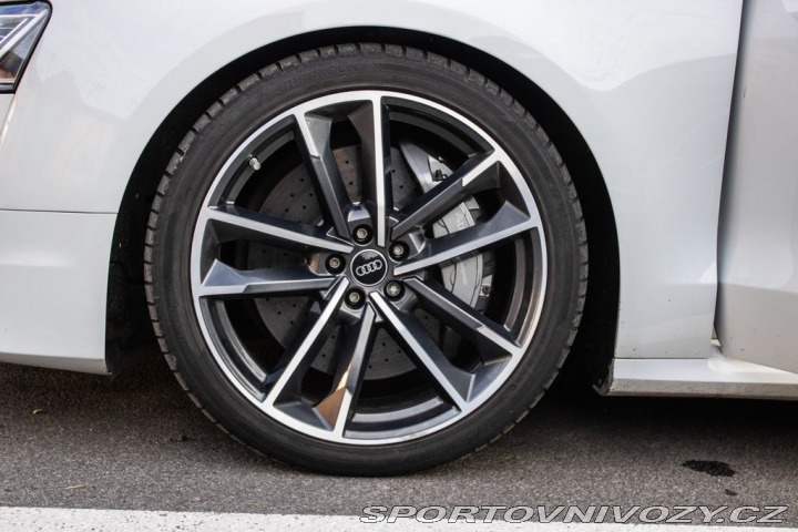 Audi S8  2017