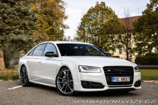 Audi S8  2017
