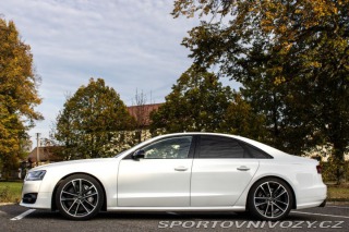 Audi S8  2017