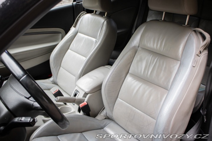 Volkswagen EOS 2.0 FSI, 110 kW, M6, 2d. 2006