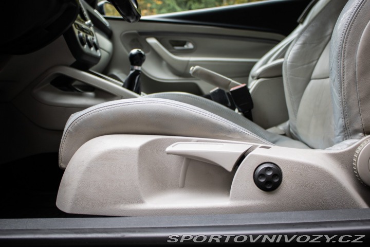 Volkswagen EOS 2.0 FSI, 110 kW, M6, 2d. 2006