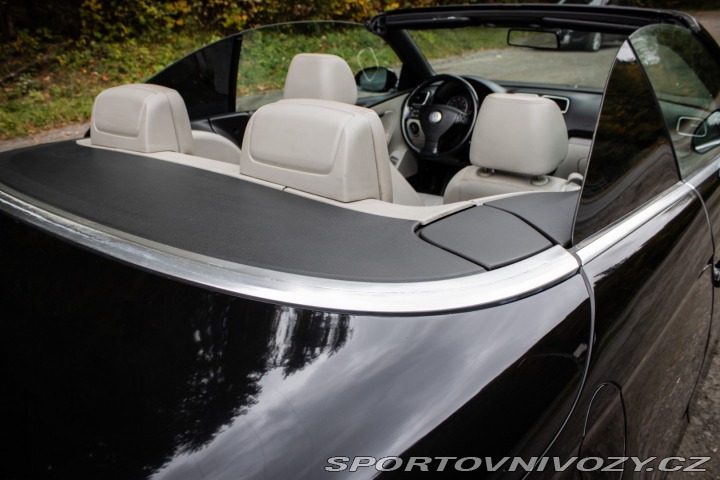Volkswagen EOS 2.0 FSI, 110 kW, M6, 2d. 2006