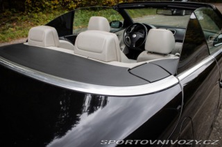 Volkswagen EOS 2.0 FSI, 110 kW, M6, 2d. 2006