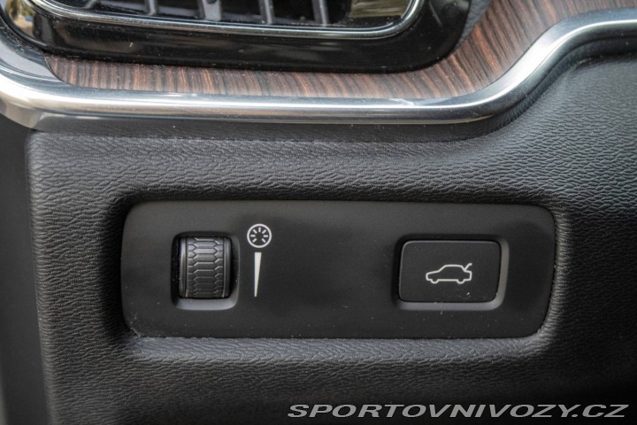 Volvo S60 Inscription 184kW AT/8 2 2021