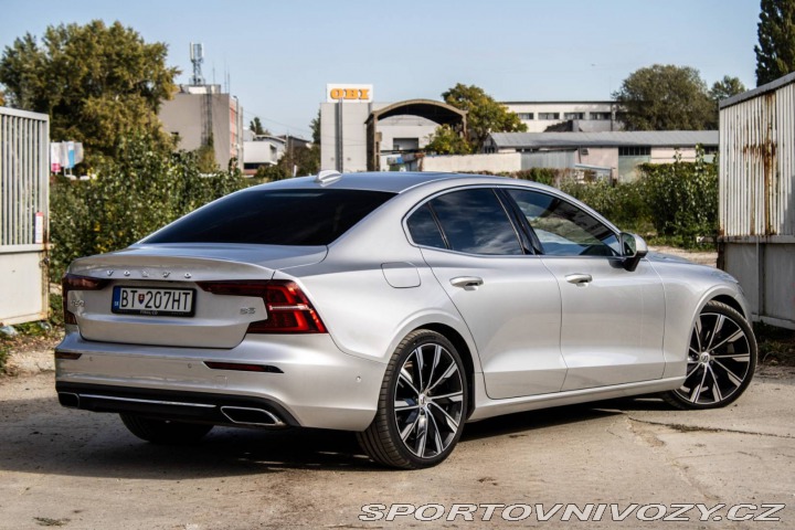 Volvo S60 Inscription 184kW AT/8 2 2021