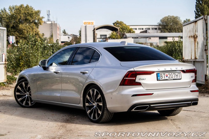 Volvo S60 Inscription 184kW AT/8 2 2021
