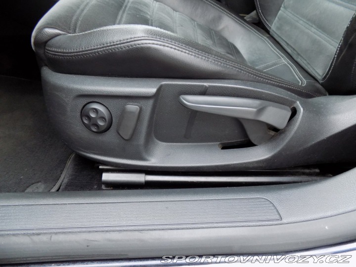 Volkswagen Passat CC CC 2.0TDI/Highline/NAVI/B 2008