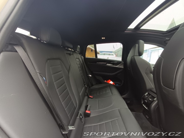 BMW X4 M40d ČR 1.majitel DPH 2020