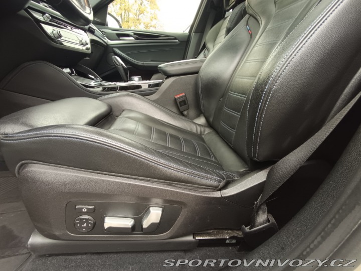 BMW X4 M40d ČR 1.majitel DPH 2020