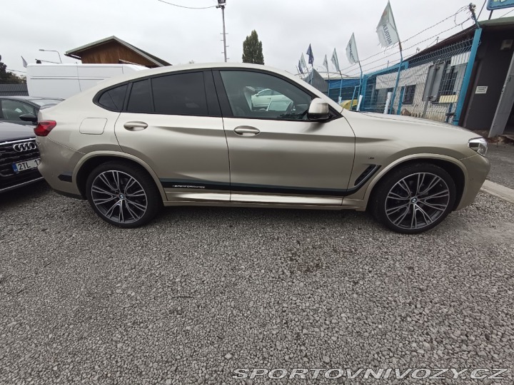 BMW X4 M40d ČR 1.majitel DPH 2020