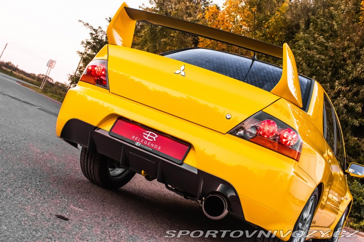 Mitsubishi Lancer EVO Evolution IX 2005