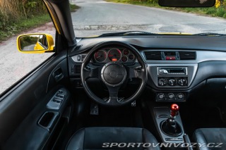 Mitsubishi Lancer EVO Evolution IX 2005