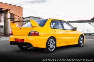 Mitsubishi Lancer EVO Evolution IX 2005