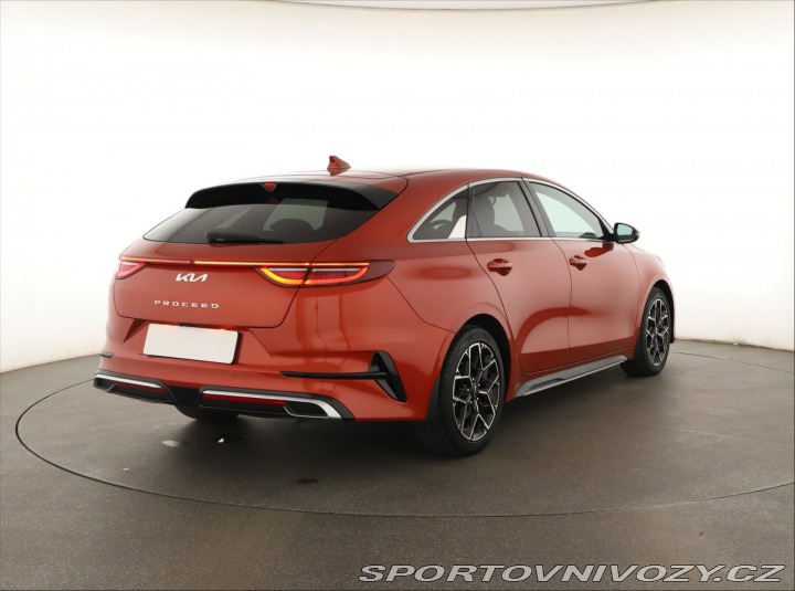 Kia ProCeed GT Line Plus 1.5 T-GDI MH 2023