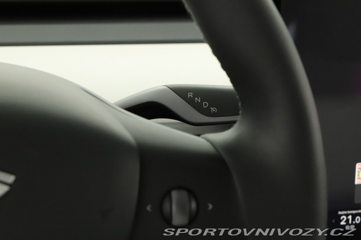 Tesla Model Y RWD LFP 60kWh 2024