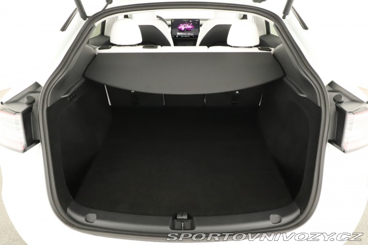 Tesla Model Y RWD LFP 60kWh 2024