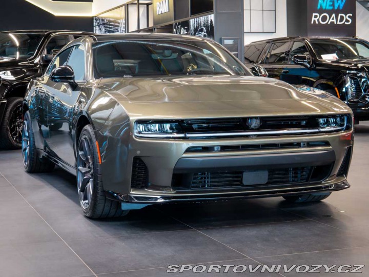 Dodge Charger 3.0 Scat Pack 4D AWD 550H 2026