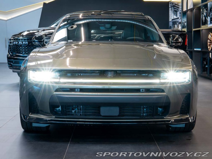 Dodge Charger 3.0 Scat Pack 4D AWD 550H 2026