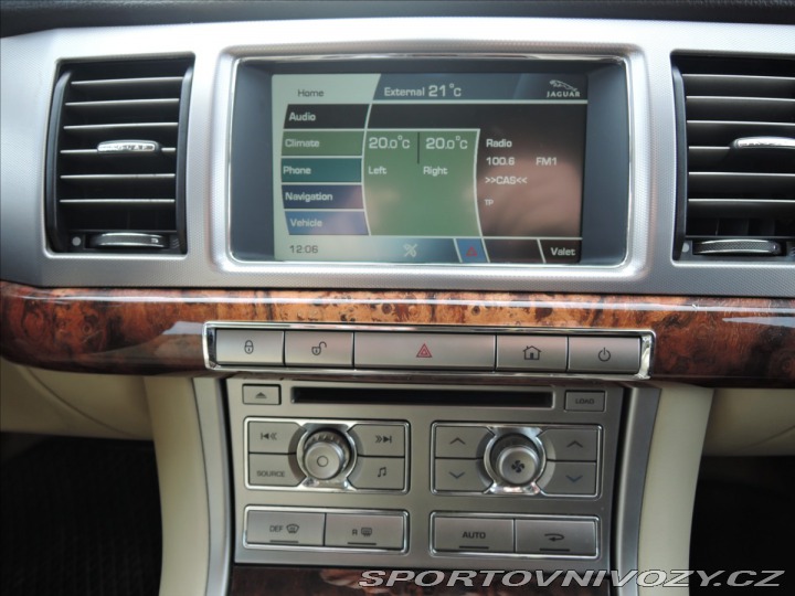 Jaguar XF 3,0 V6 Diesel Aut. Kůže S 2010