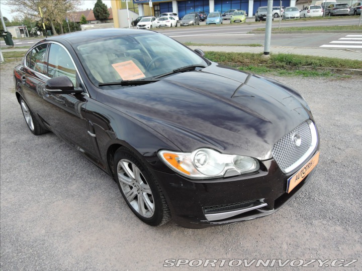 Jaguar XF 3,0 V6 Diesel Aut. Kůže S 2010