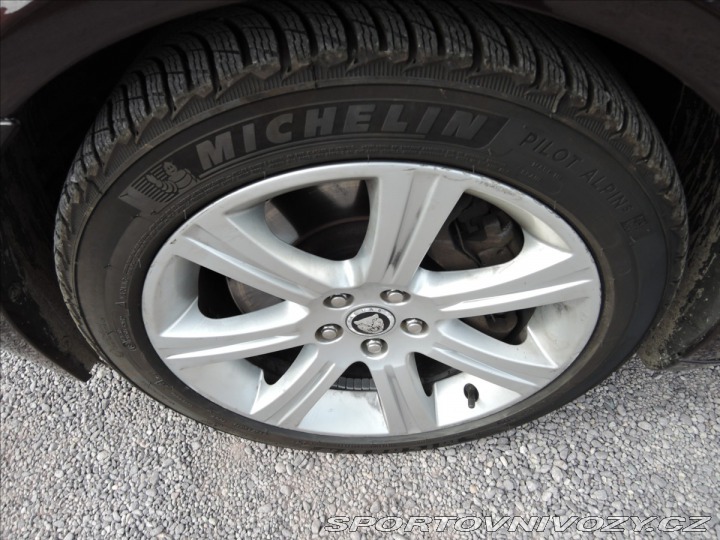 Jaguar XF 3,0 V6 Diesel Aut. Kůže S 2010