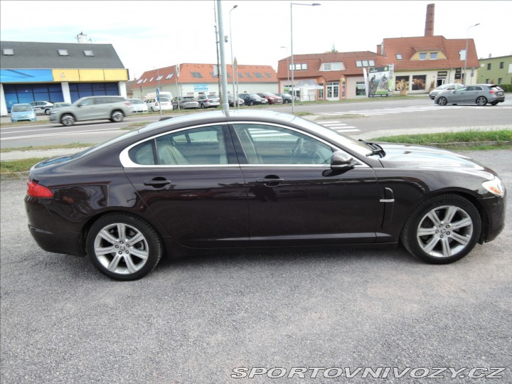 Jaguar XF 3,0 V6 Diesel Aut. Kůže S 2010
