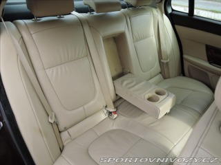 Jaguar XF 3,0 V6 Diesel Aut. Kůže S 2010