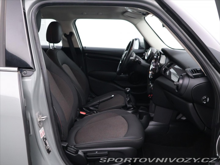 Mini Cooper 1,5 100kW LED CZ 1.Maj. D 2022