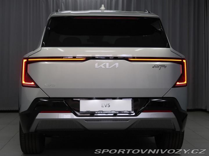 Kia EV5 L.E. - K odběru IHNED 2026