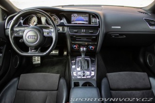 Audi RS5  2012
