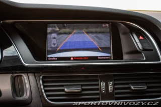 Audi RS5  2012