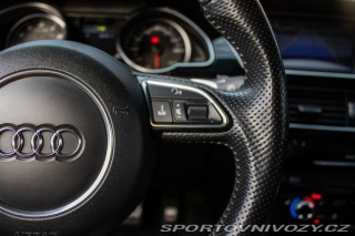 Audi RS5  2012