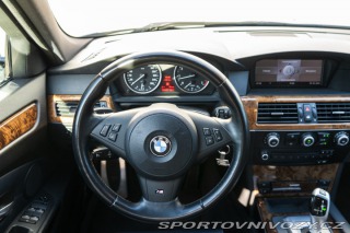 BMW 5 540i V8, SERVISKA, TOP 2008