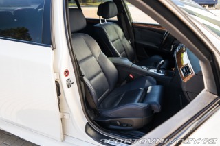 BMW 5 540i V8, SERVISKA, TOP 2008