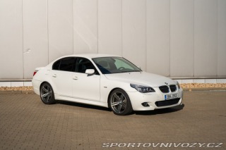 BMW 5 540i V8, SERVISKA, TOP 2008