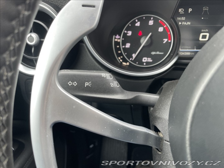 Alfa Romeo Stelvio 2,0 Turbo 280k Q4 AT8 4x4 2017
