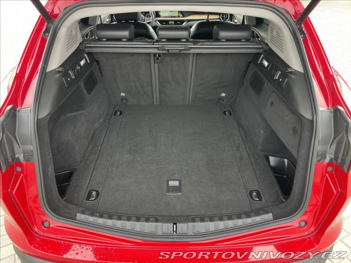 Alfa Romeo Stelvio 2,0 Turbo 280k Q4 AT8 4x4 2017